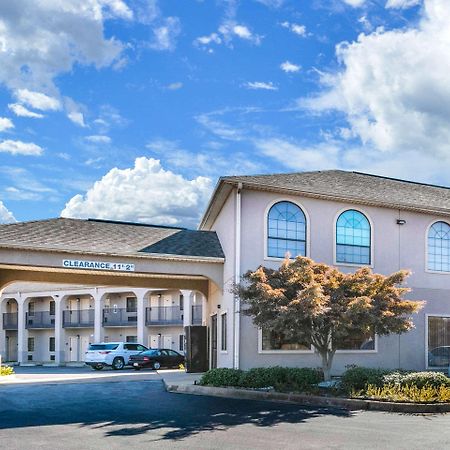 Econo Lodge Inn & Suites Horn Lake Kültér fotó