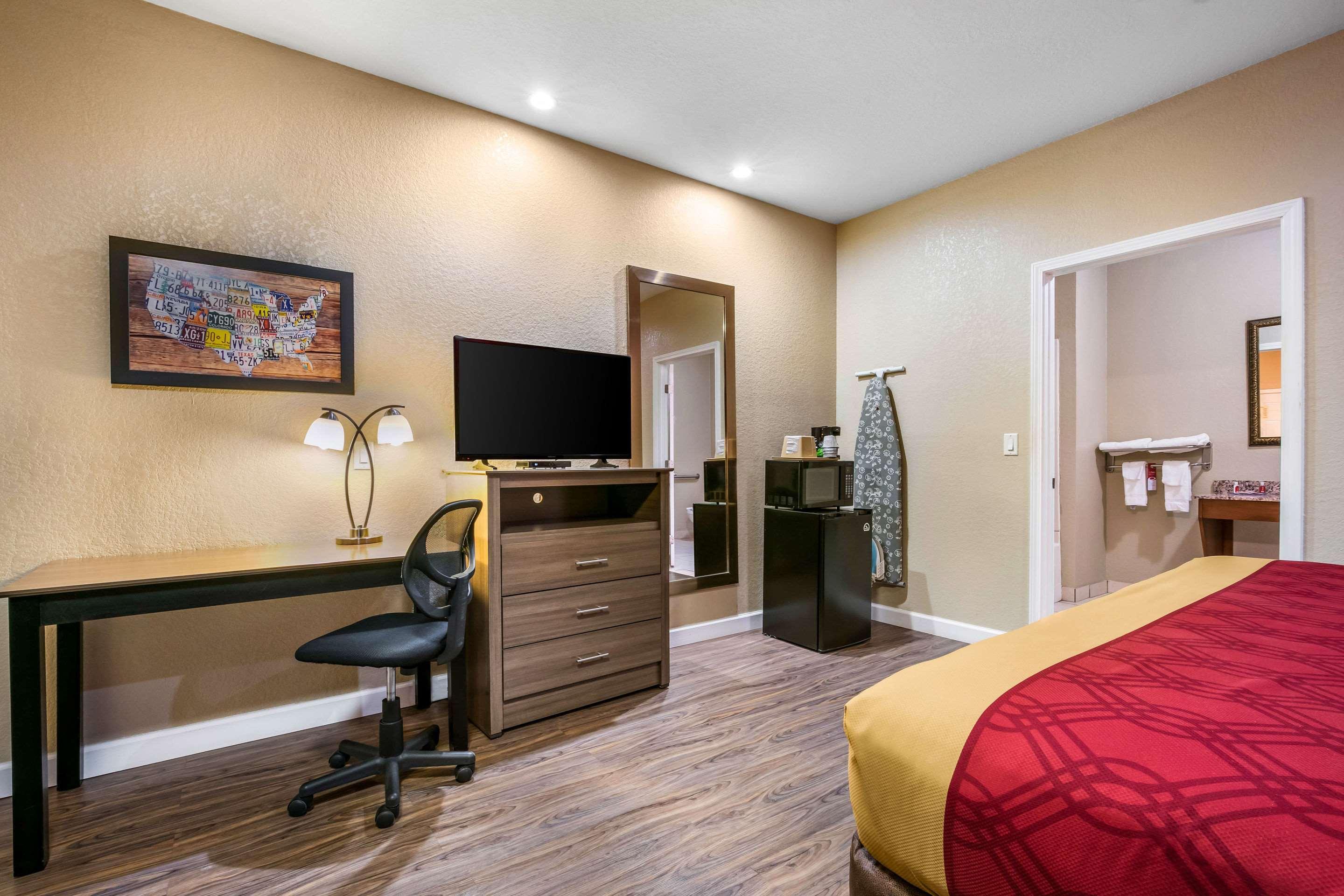 Econo Lodge Inn & Suites Horn Lake Kültér fotó
