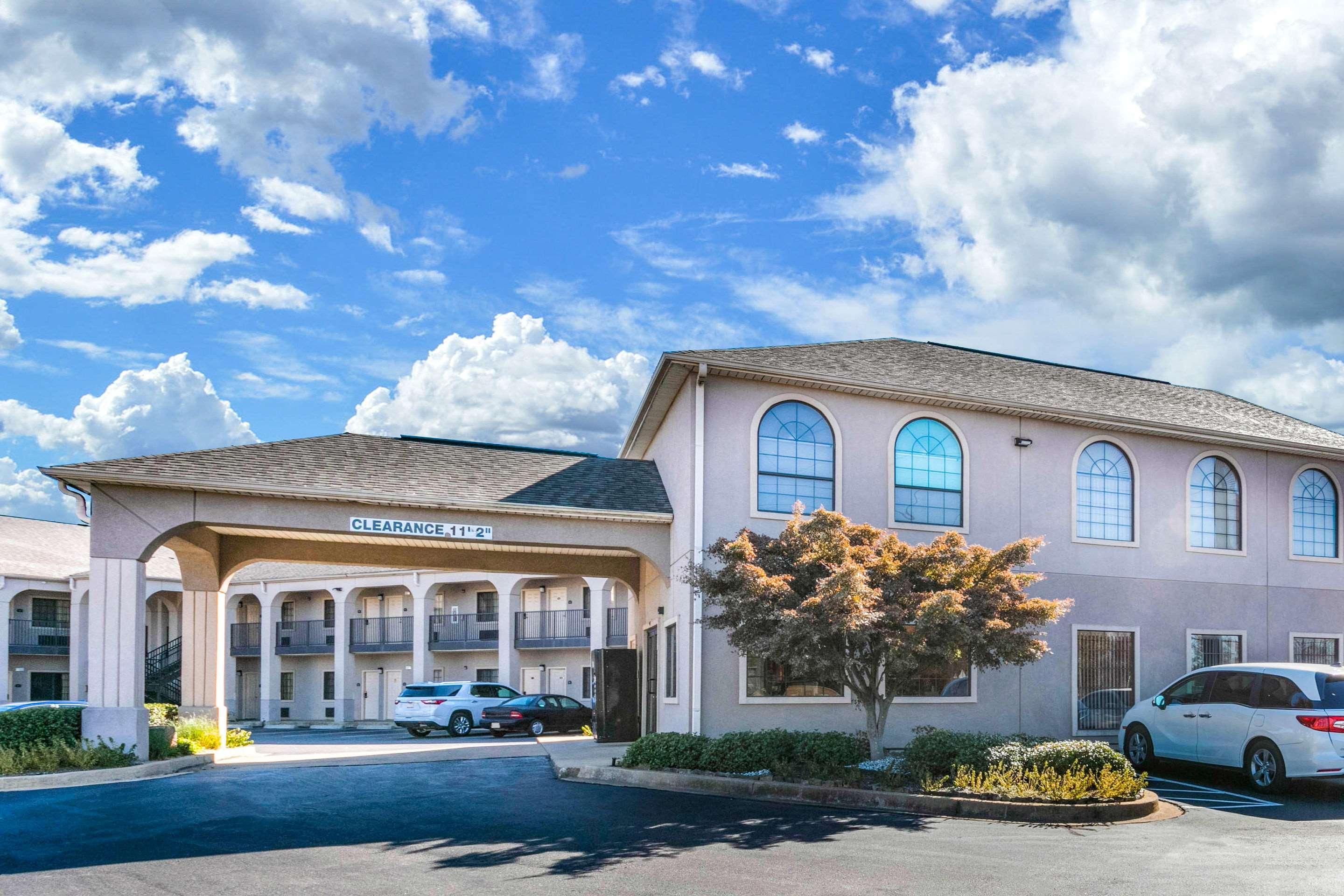 Econo Lodge Inn & Suites Horn Lake Kültér fotó